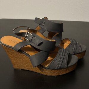 Indigo Road Size 9 Blue Wedge Sandals